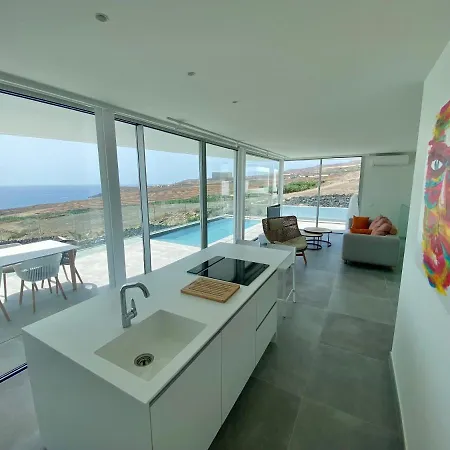 Villa Rocavista - With Heated Rooftop Pool And Amazing Ocean View *