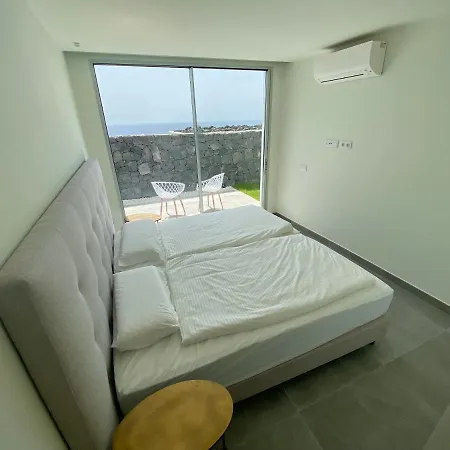 Rocavista - With Heated Rooftop Pool And Amazing Ocean View Villa *