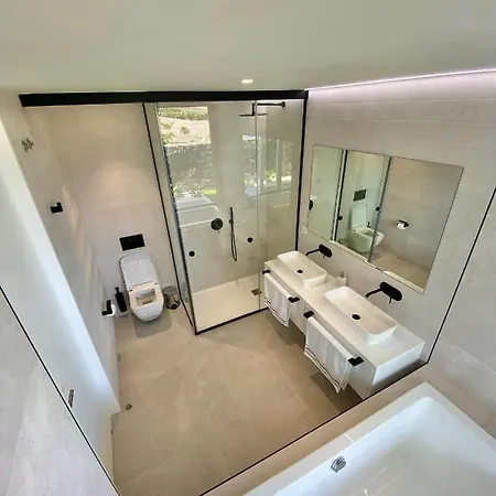 Rocavista - With Heated Rooftop Pool And Amazing Ocean View Willa *